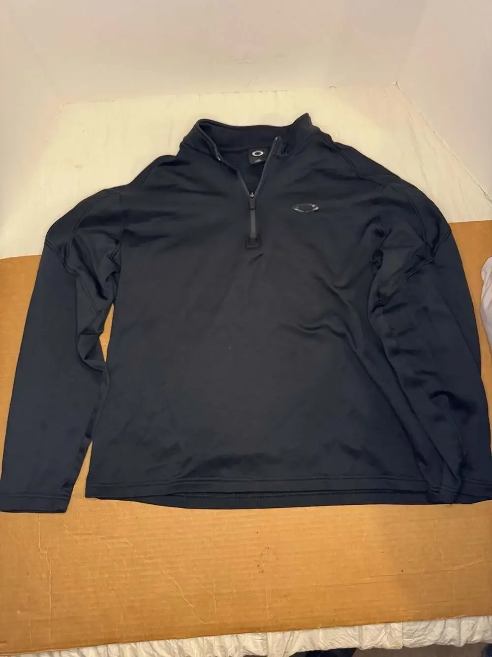 Oakley Black Quarter Zip Pullover Sweatshirt Size L